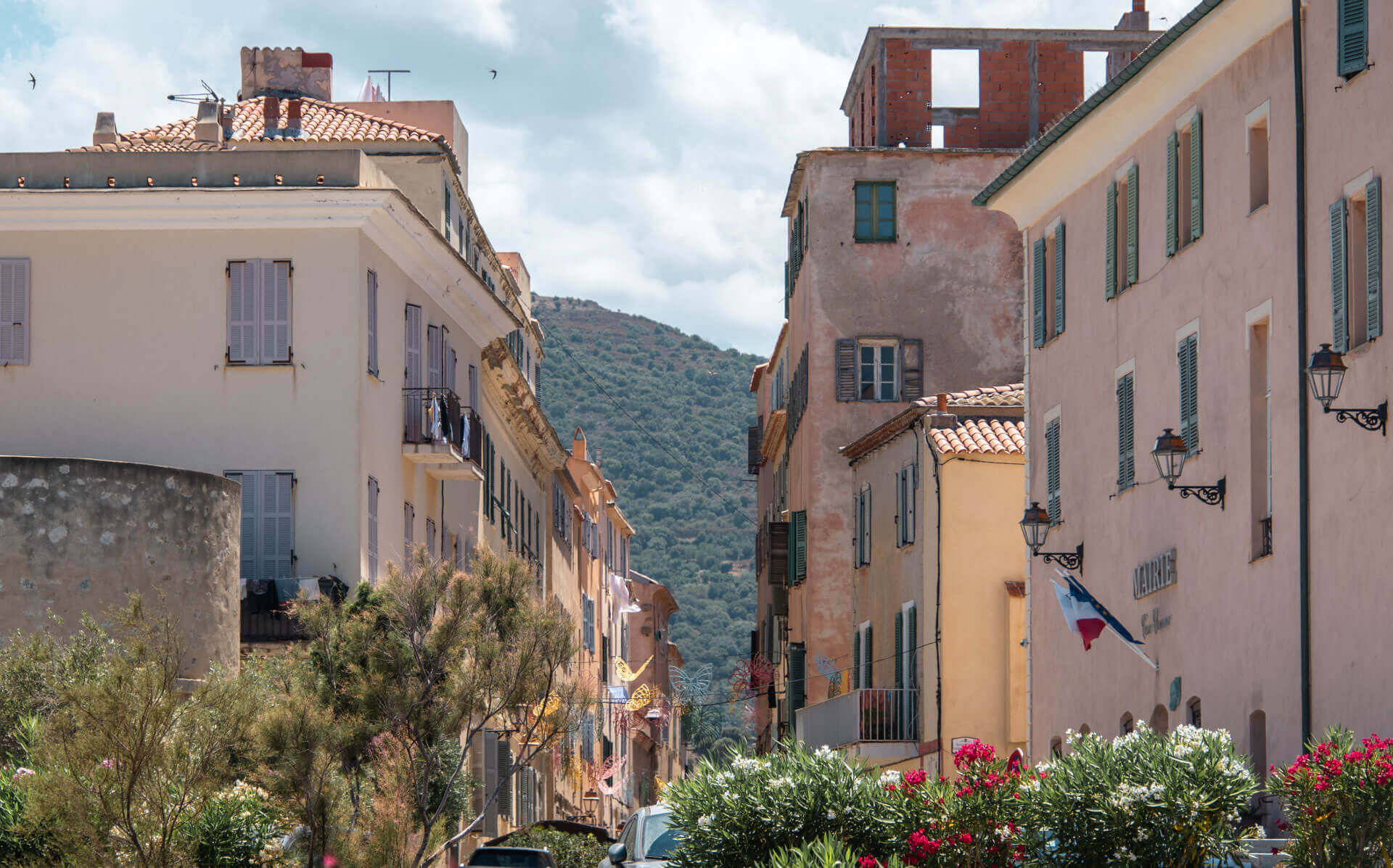 Experience the charming town of L'Île-Rousse