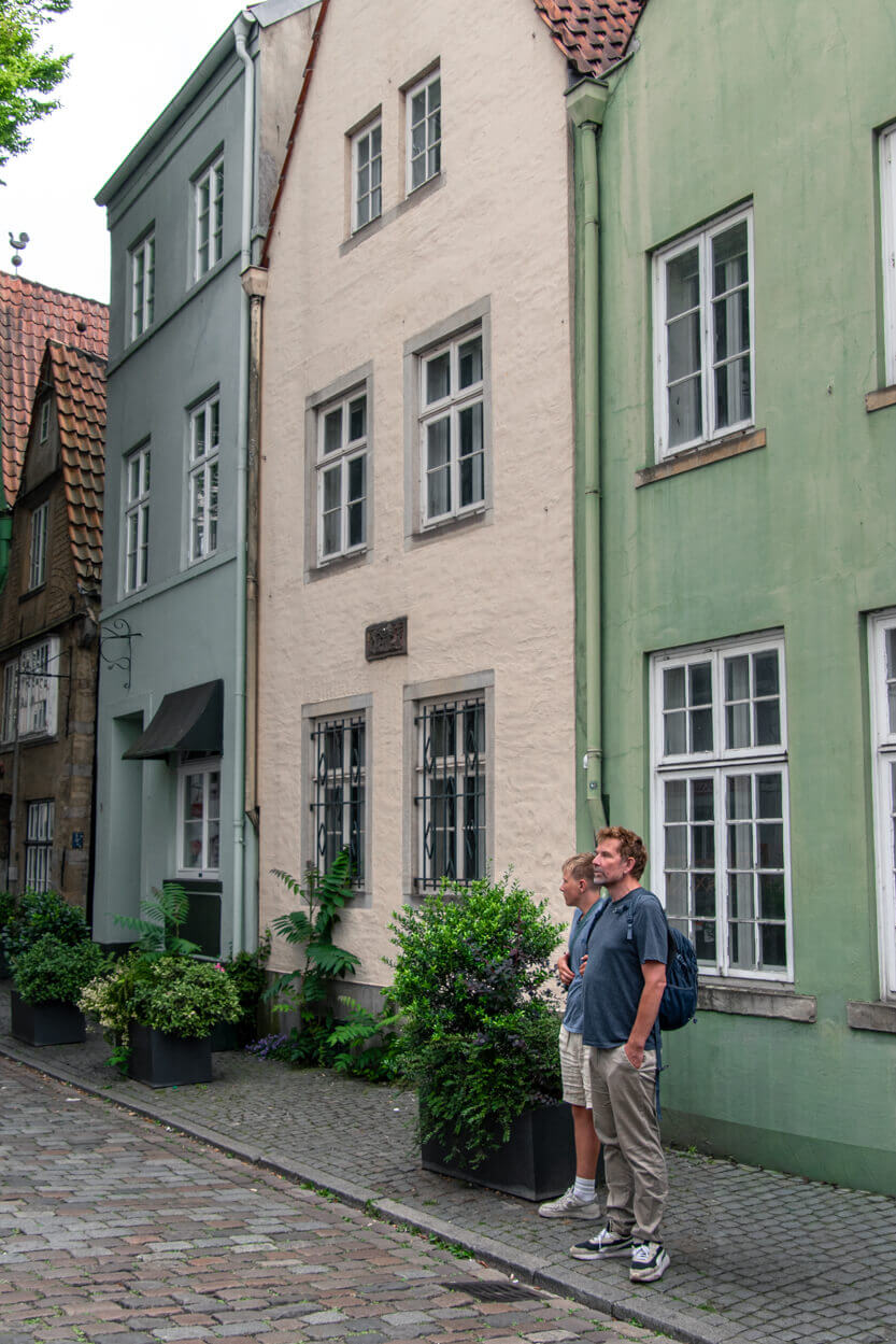 Peter and Sebastian in Schnoor, Bremen
