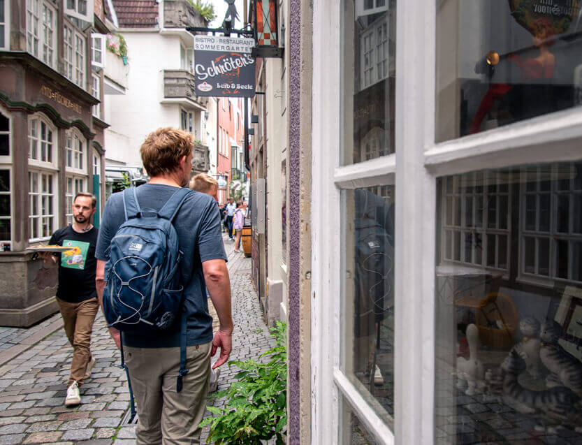 Window shopping in Schnoor, Bremen